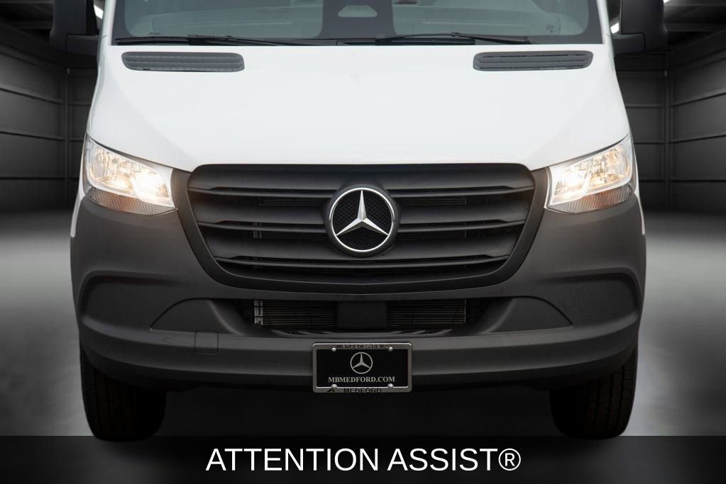 Used 2025 Mercedes-Benz Sprinter 2500 image 14