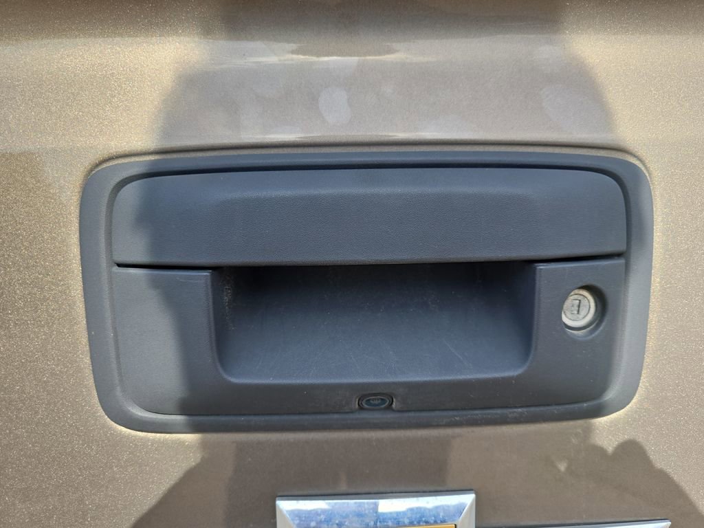 Used 2015 Chevrolet Silverado 1500 LTZ w/ LTZ Plus Package image 13