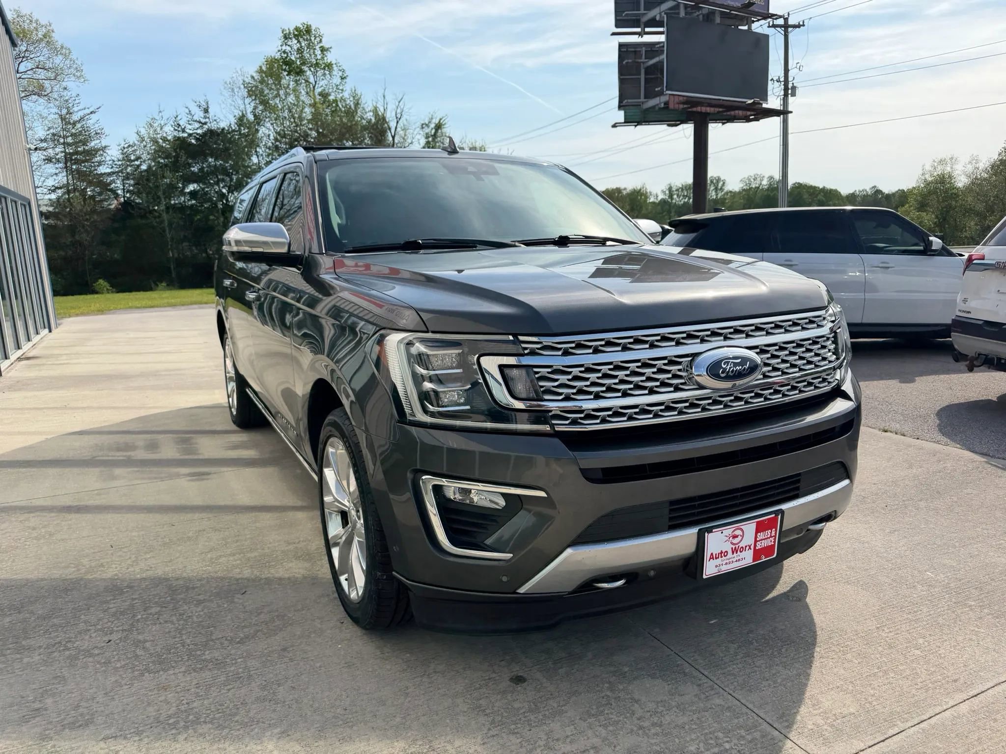 Used 2018 Ford Expedition Max Platinum image 30