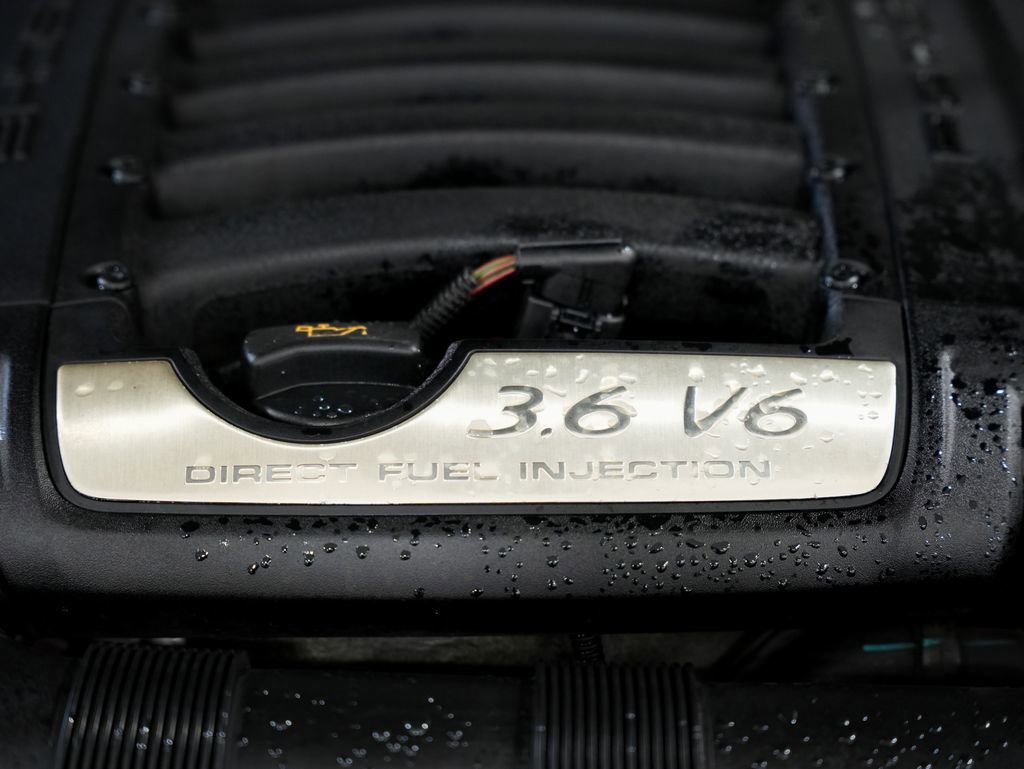 Used 2012 Porsche Cayenne image 44