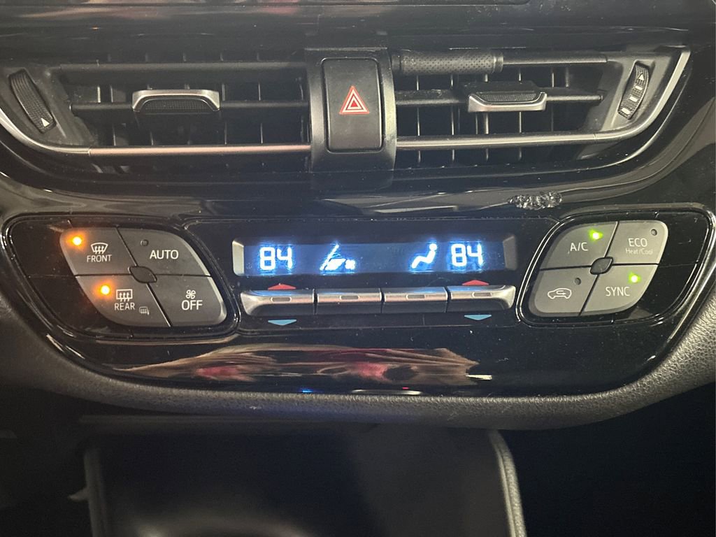 Used 2019 Toyota C-HR LE image 27