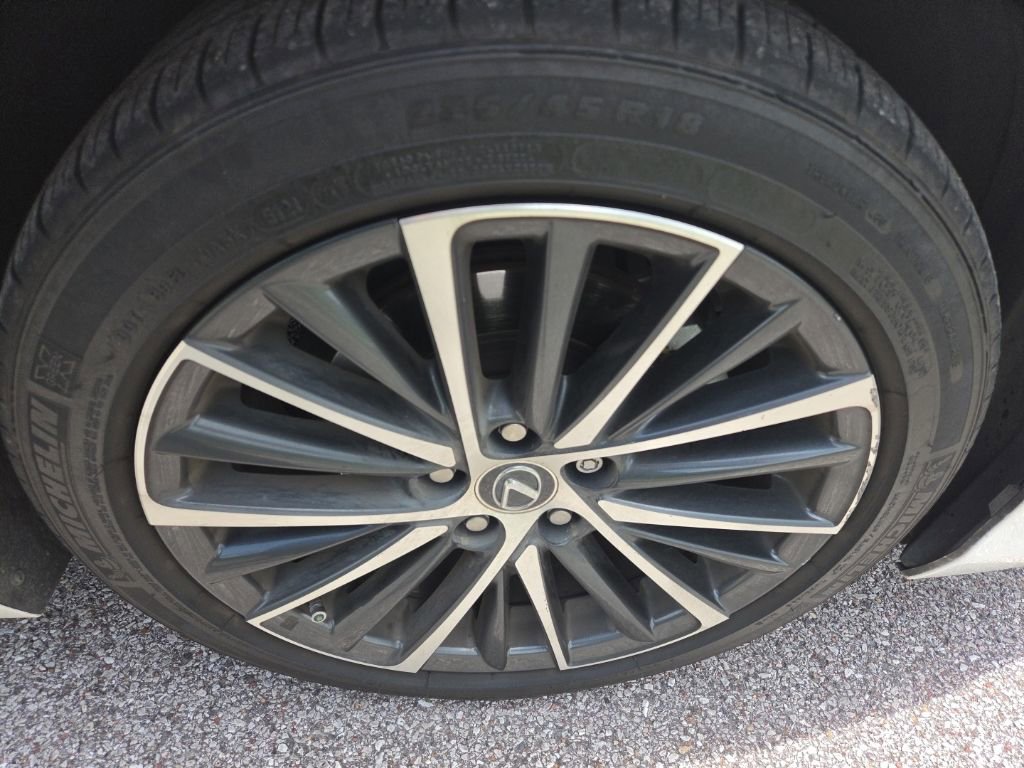 Used 2022 Lexus ES 350 w/ Premium Package FWD image 13