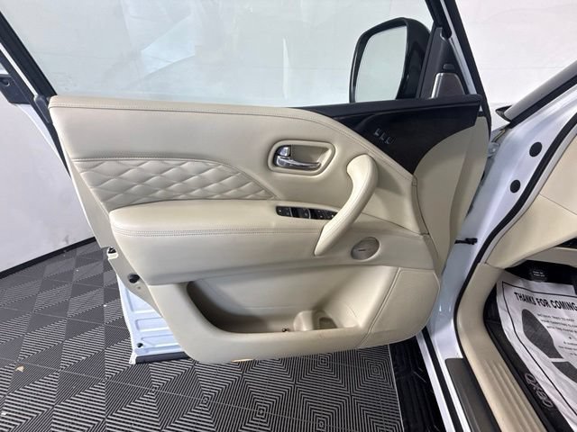 Used 2020 INFINITI QX80 Luxe w/ Sensory Package RWD image 32