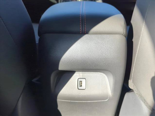New 2025 Nissan Sentra SR w/ SR Premium Package FWD image 16