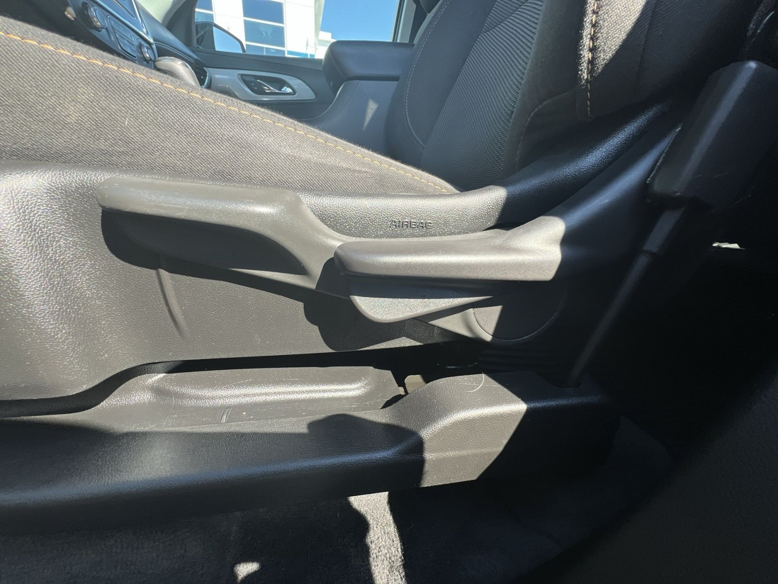 Used 2019 Chevrolet Traverse LS FWD image 22