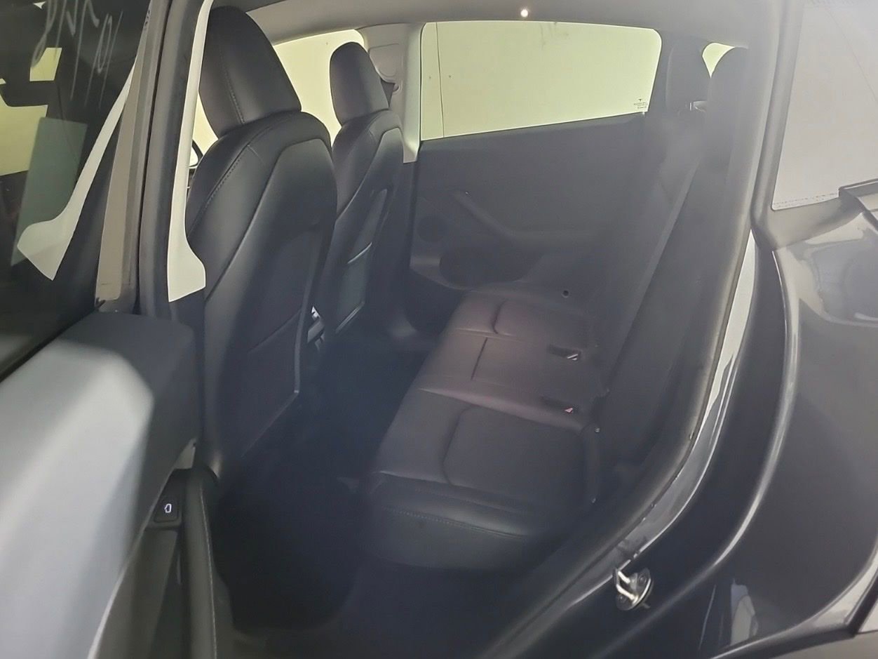 Used 2023 Tesla Model Y Long Range image 7
