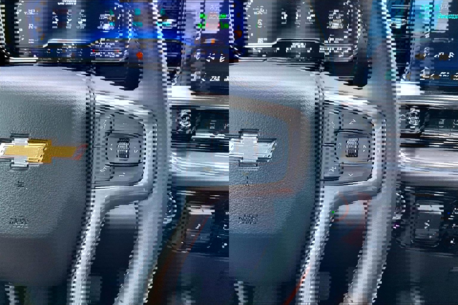 Used 2024 Chevrolet Silverado 3500 High Country w/ Technology Package image 13