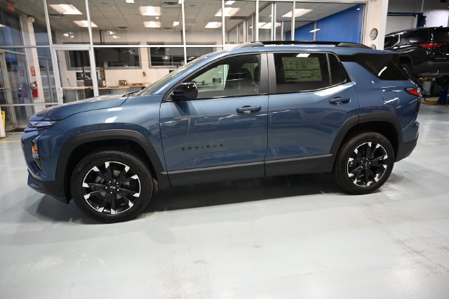 New 2027 Chevrolet Equinox RS FWD image 7