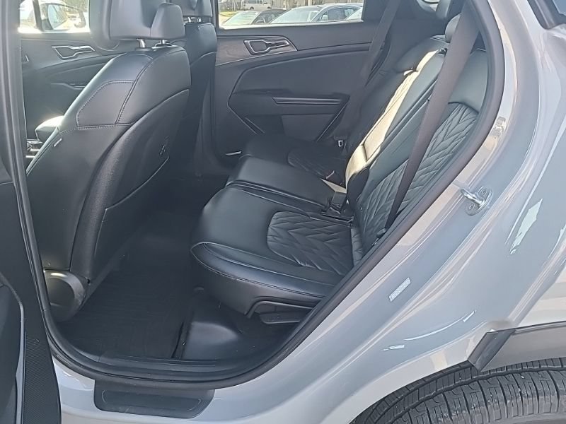 Used 2023 Kia Sportage X-Line AWD/4WD image 12