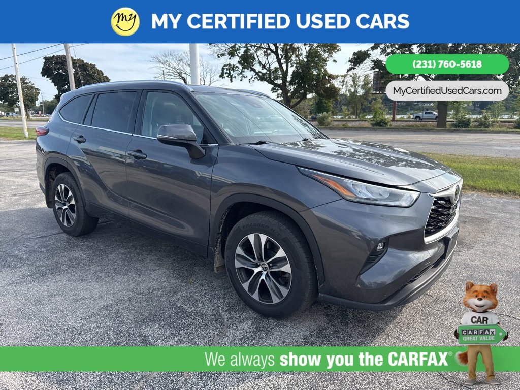Used 2020 Toyota Highlander XLE image 3