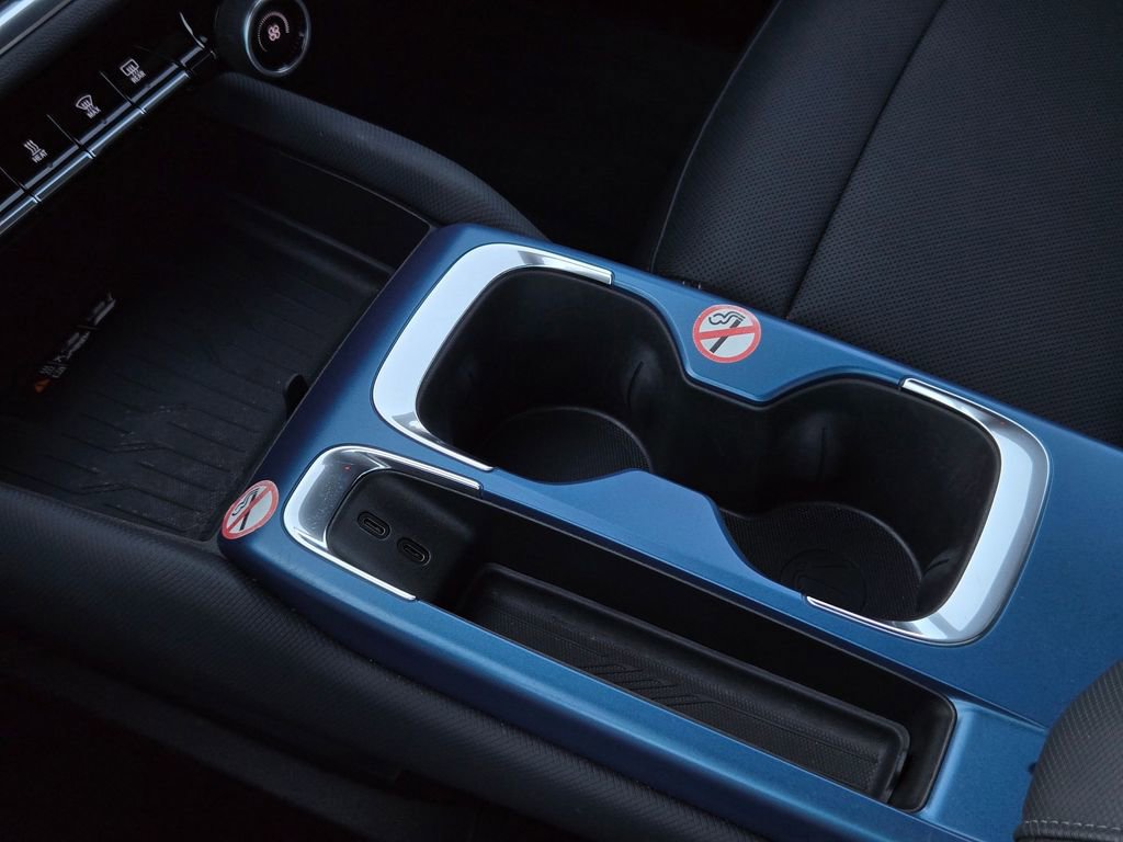 Used 2025 Chevrolet Equinox EV LT w/ Convenience Package image 22