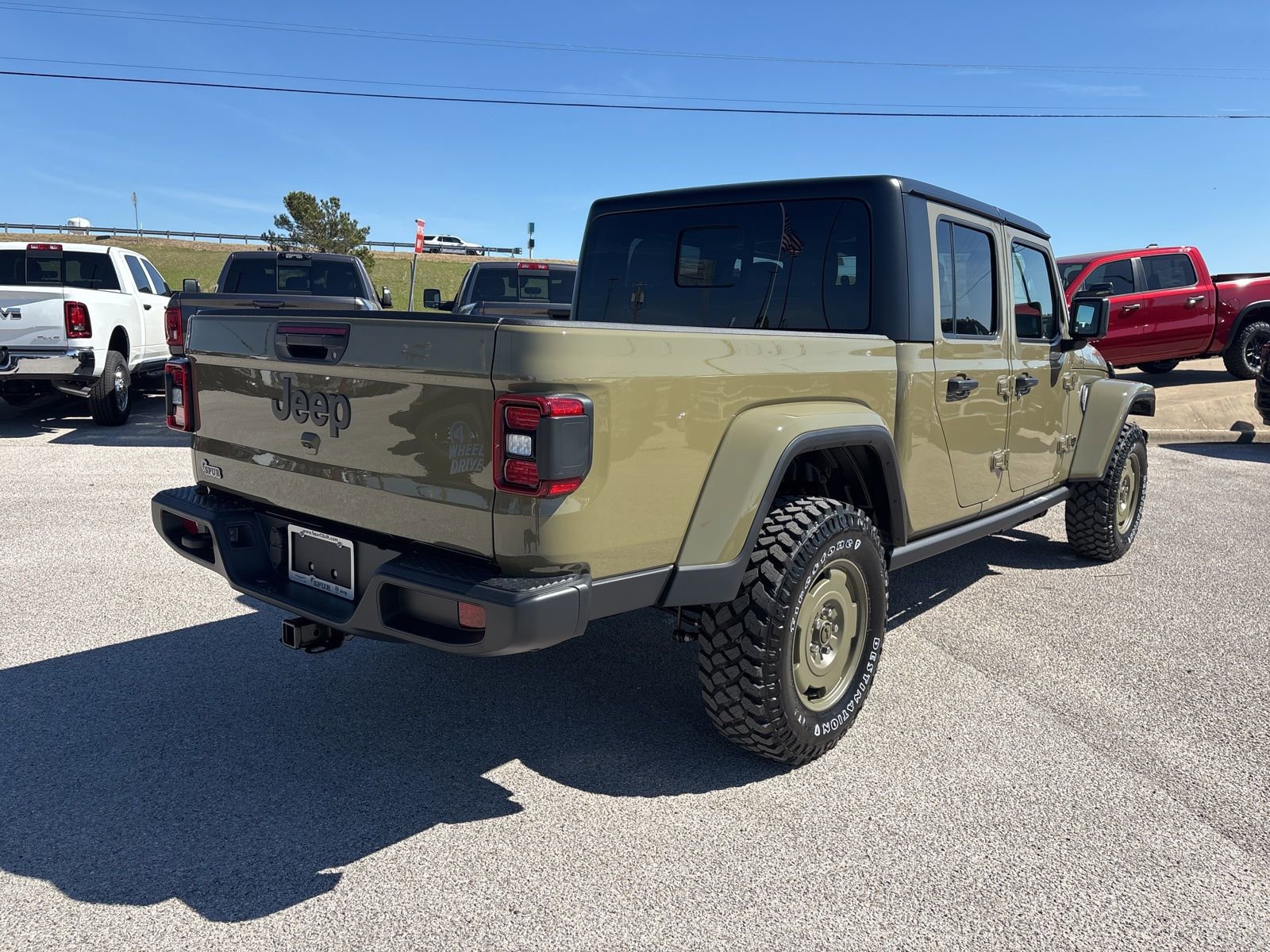 New 2026 Jeep Gladiator Willys AWD/4WD image 6