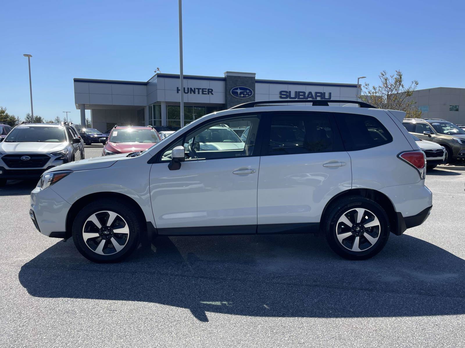 Used 2017 Subaru Forester 2.5i Premium AWD/4WD image 29
