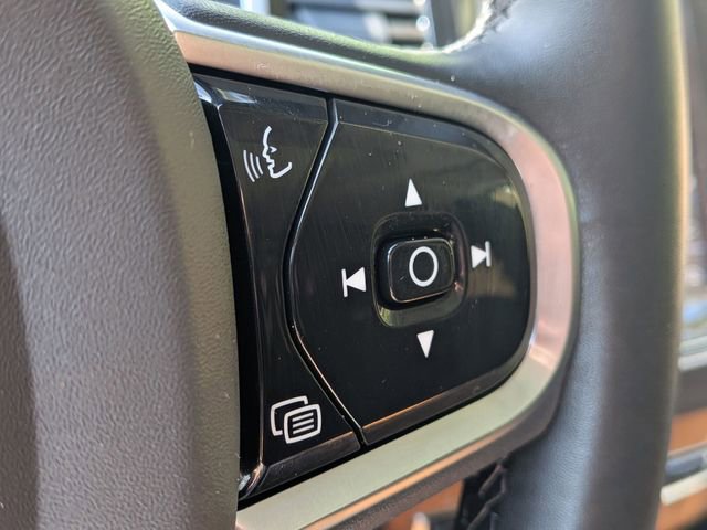 Certified 2023 Volvo XC90 B6 Plus AWD/4WD image 22