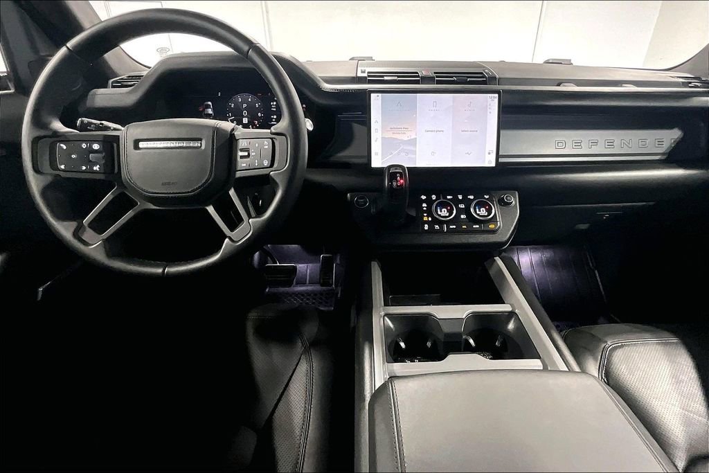 Used 2025 Land Rover Defender 110 Sedona Red Edition image 18