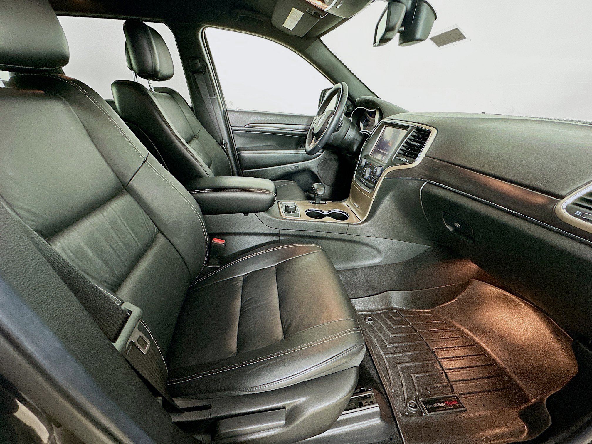 Used 2014 Jeep Grand Cherokee Limited image 41