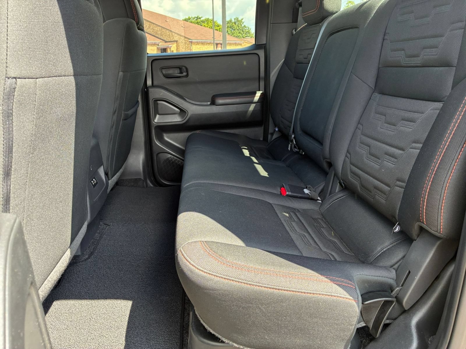 Used 2026 Nissan Frontier PRO-4X AWD/4WD image 25