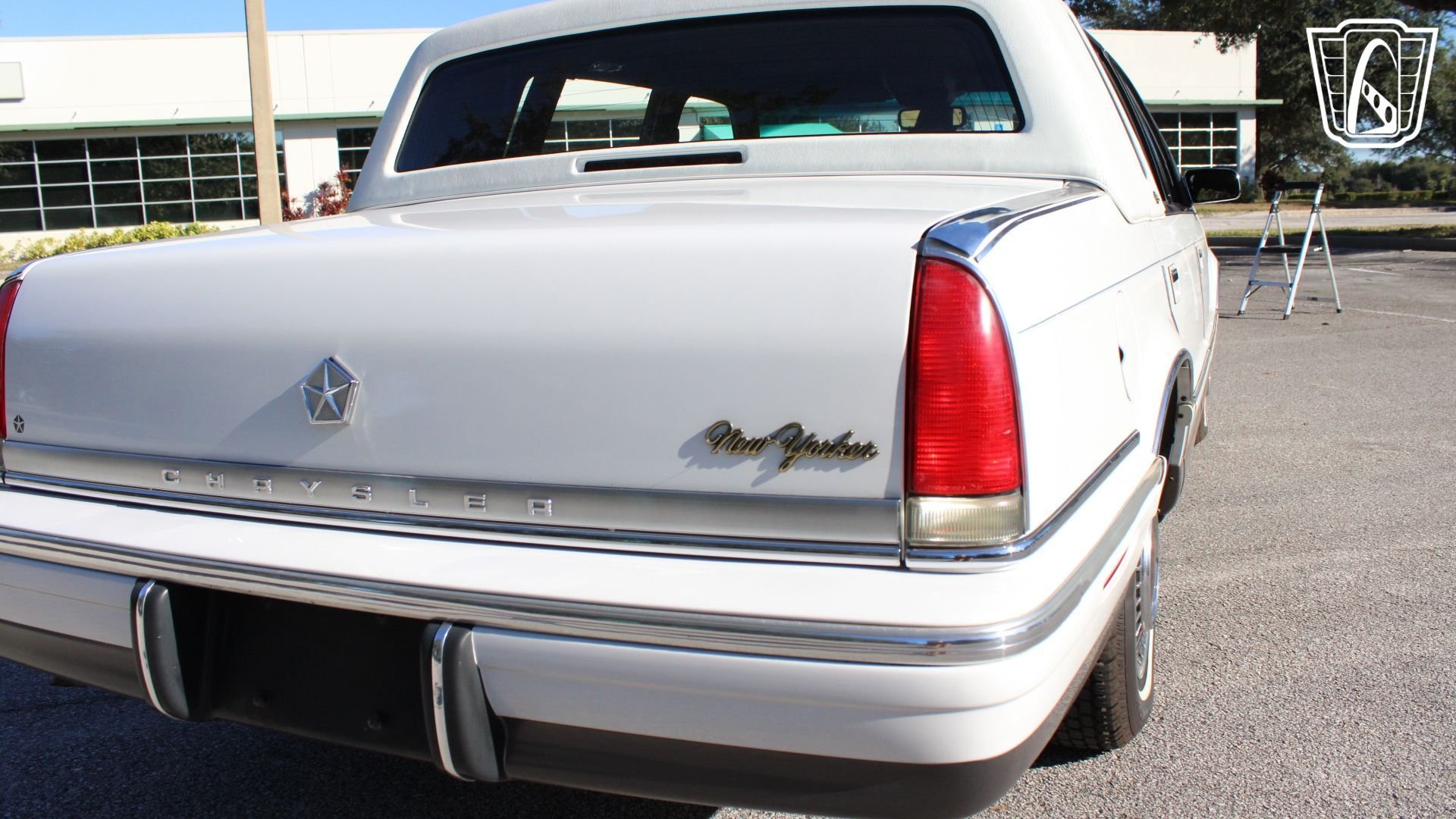 Used 1993 Chrysler New Yorker Fifth Avenue FWD image 34