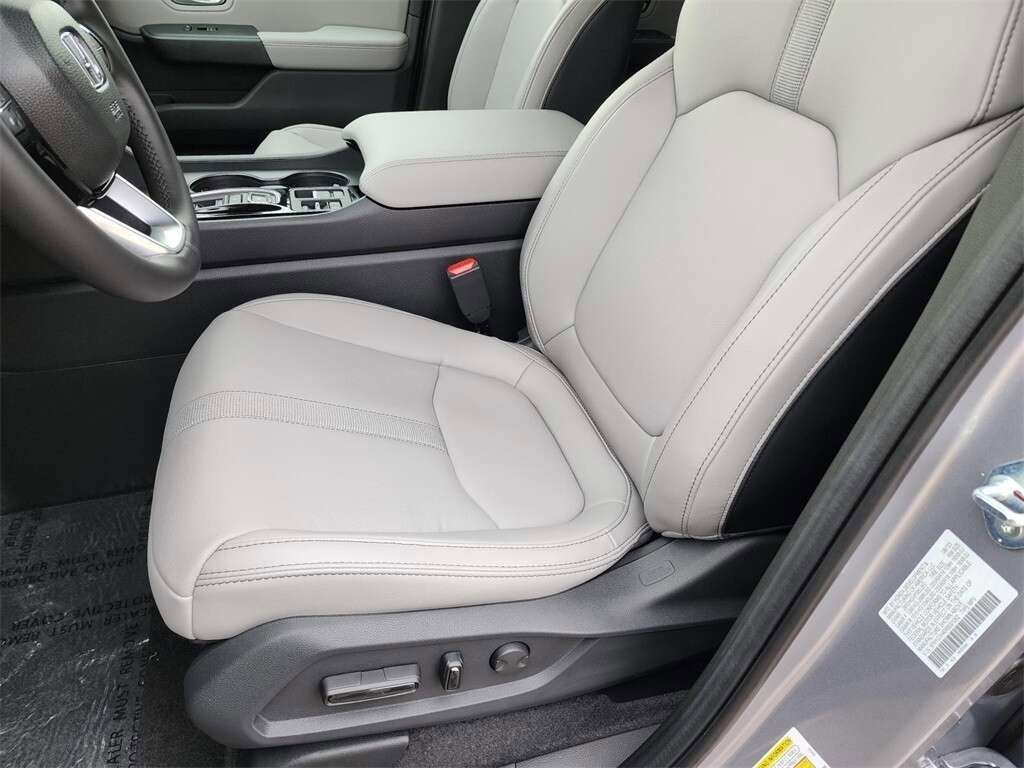 Certified 2024 Honda Pilot EX-L image 23