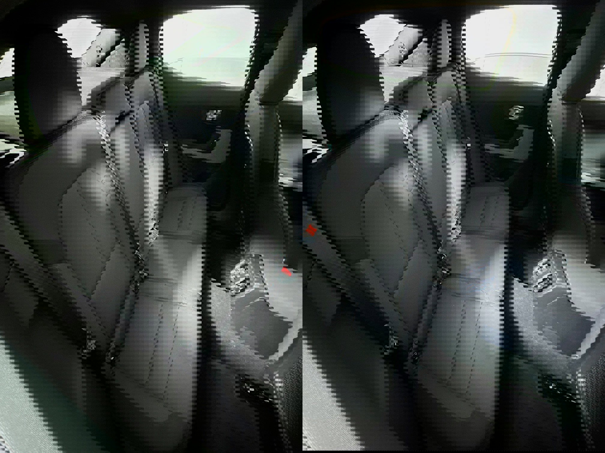 Used 2024 Polestar Polestar 2 image 25