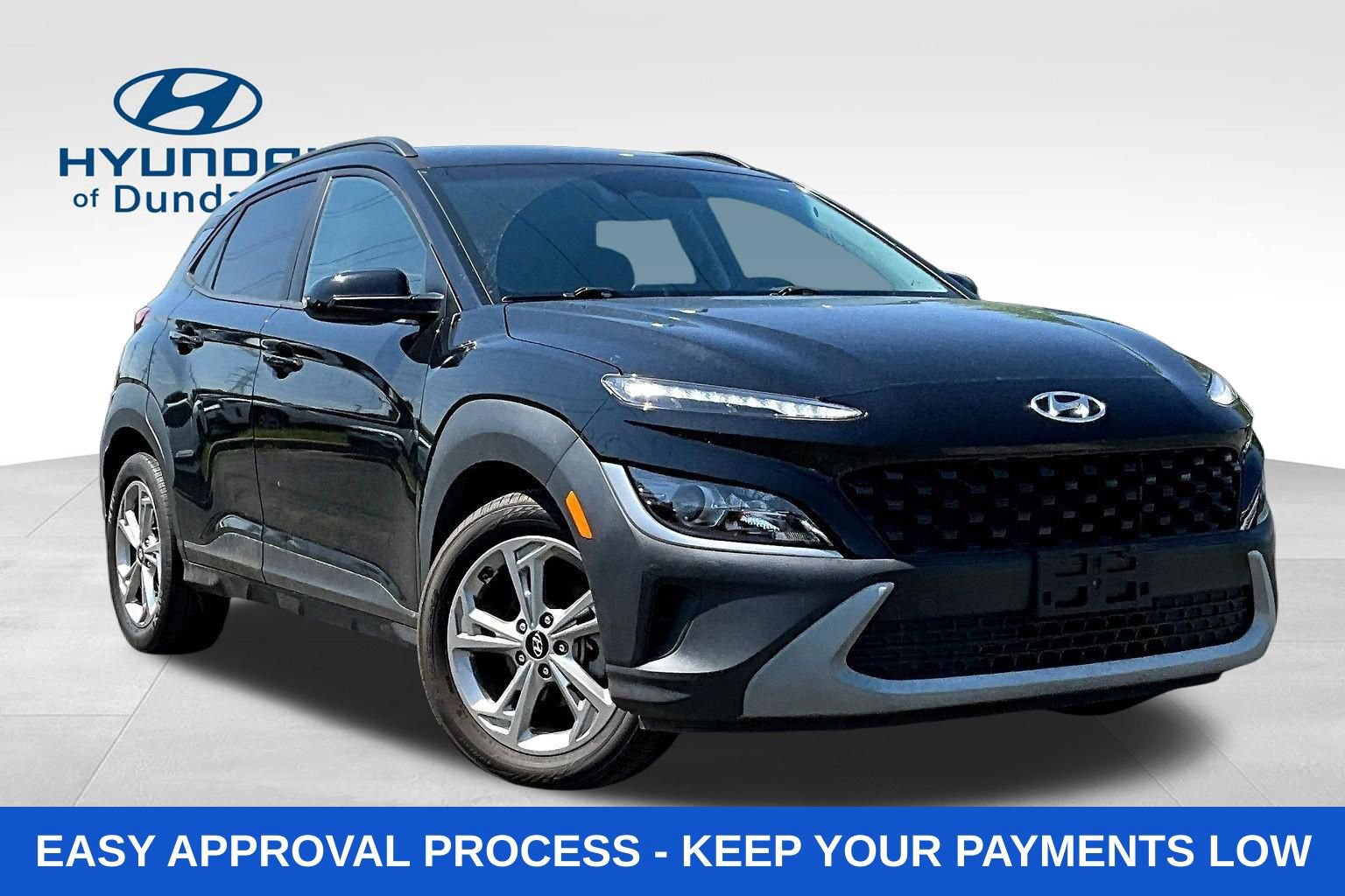 Used 2023 Hyundai Kona SEL w/ Cargo Package FWD image 3
