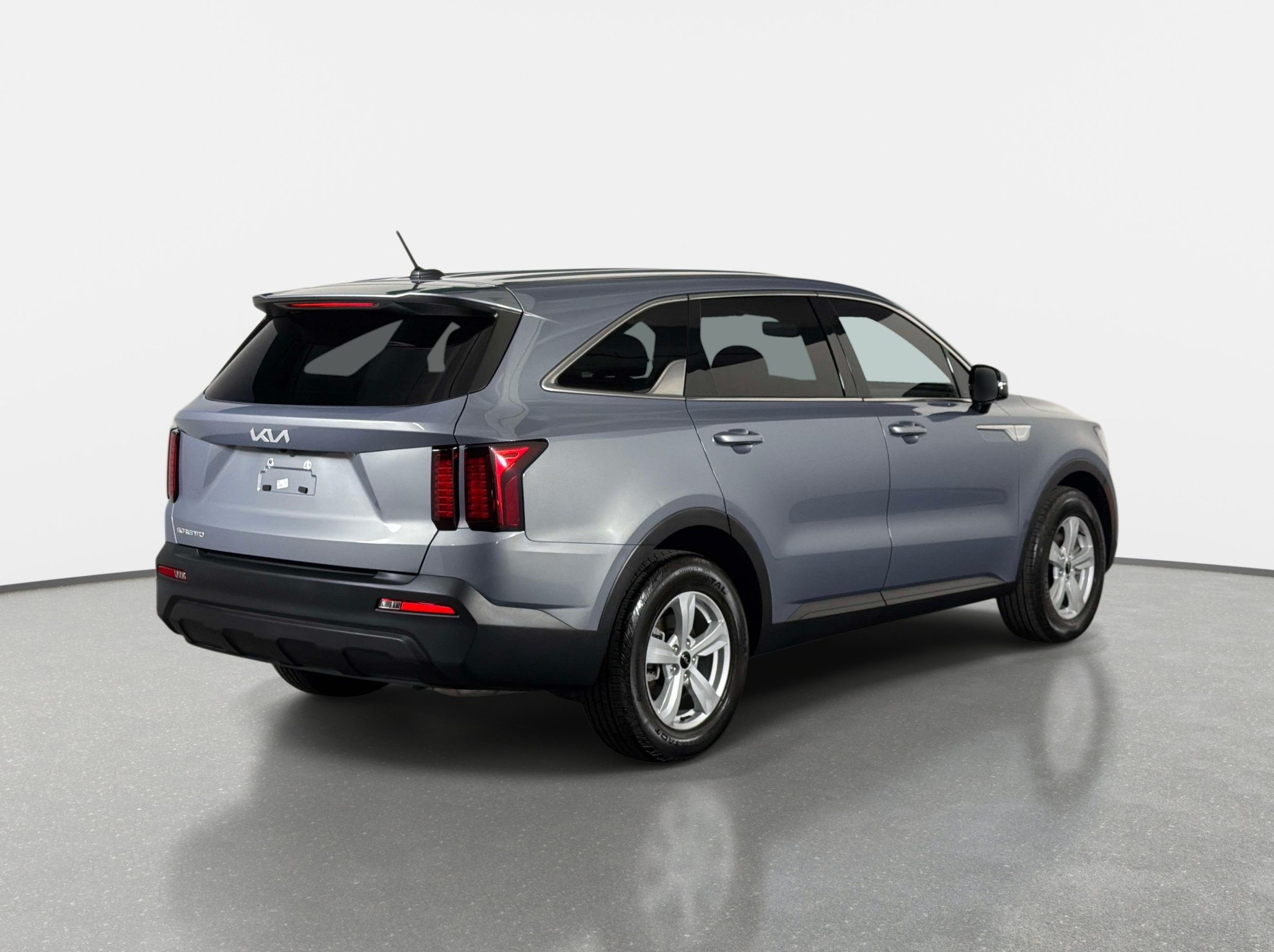 Used 2023 Kia Sorento LX FWD image 7