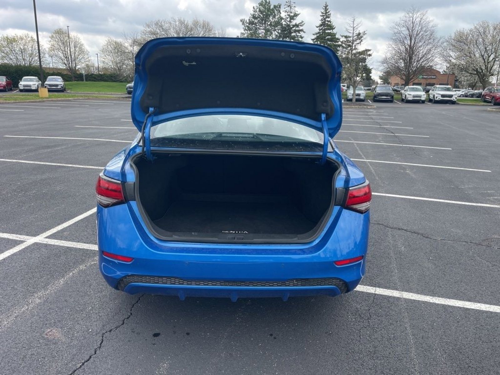 Used 2025 Nissan Sentra SV image 22