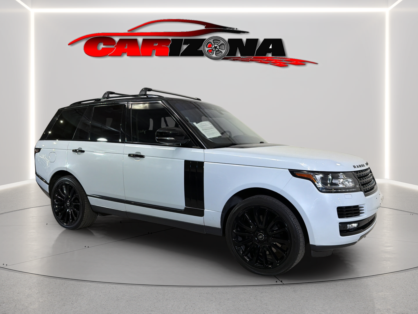 Used 2017 Land Rover Range Rover Supercharged AWD/4WD image 4