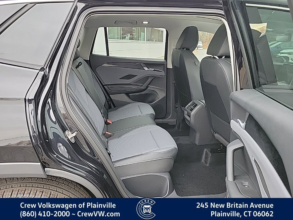 New 2026 Volkswagen Tiguan SE image 15