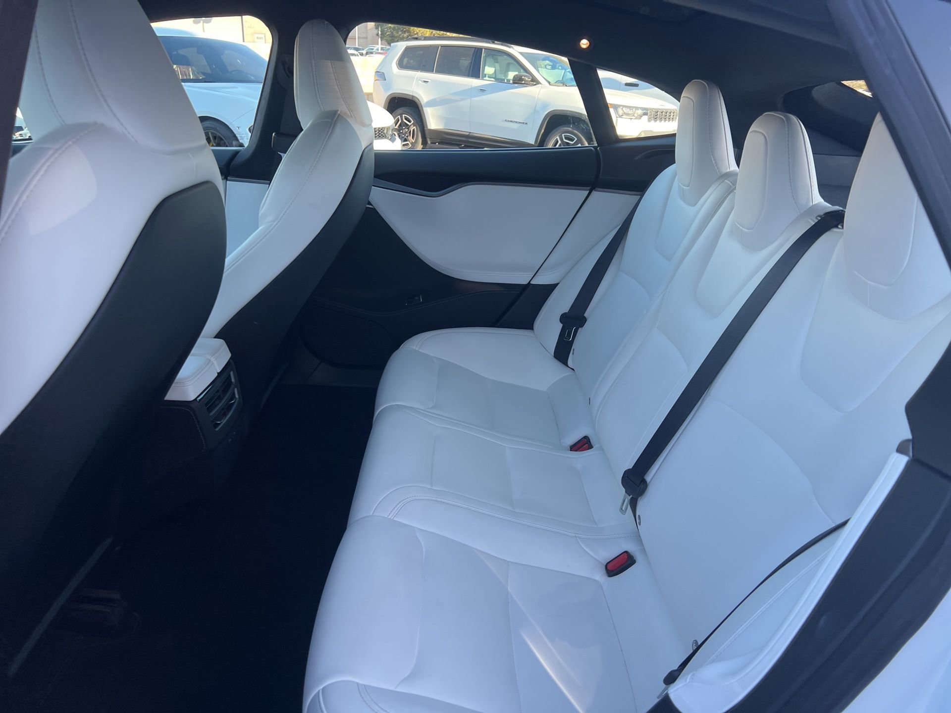 Used 2020 Tesla Model S Long Range AWD/4WD image 24