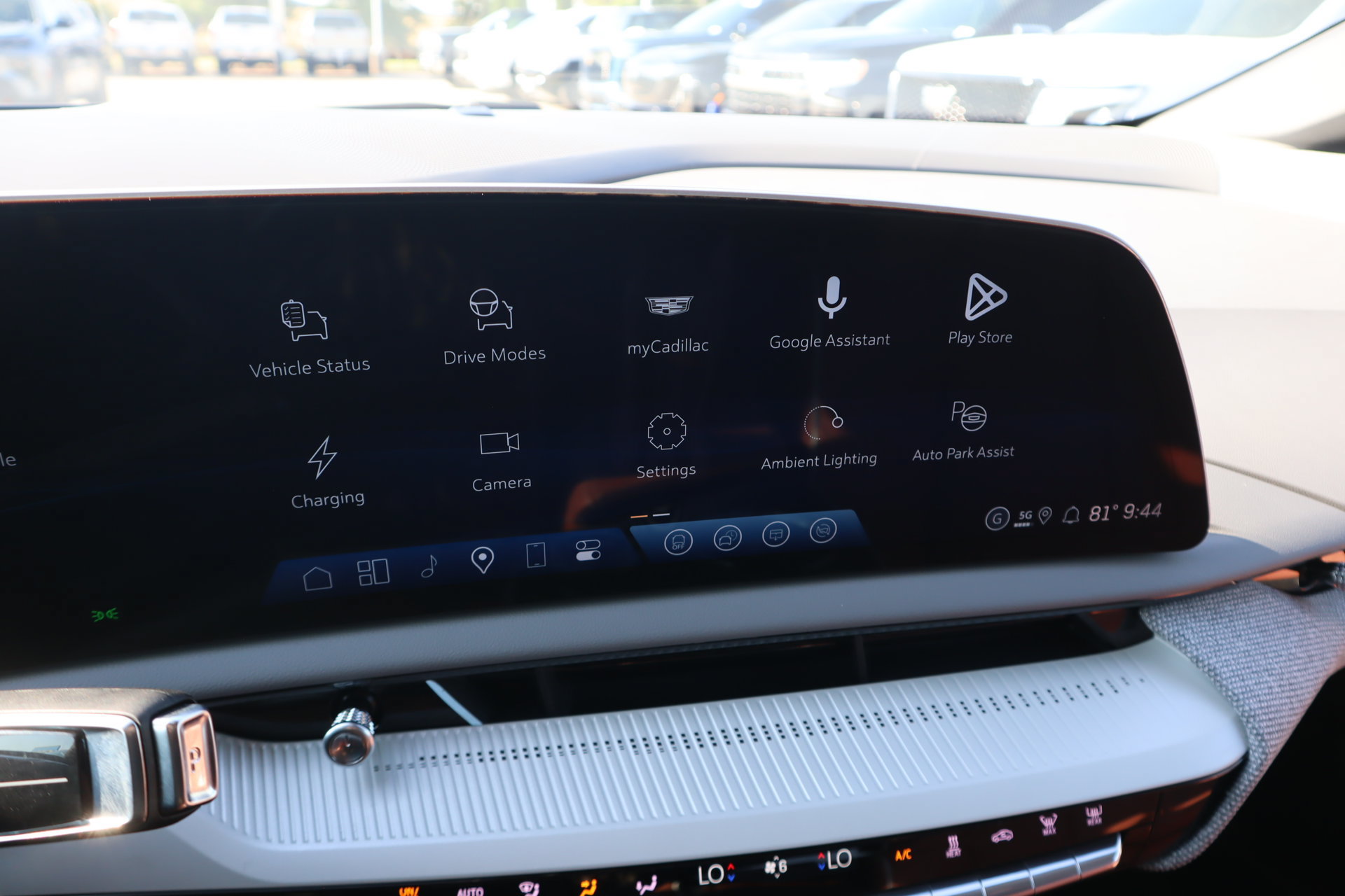 New 2027 Cadillac Optiq Premium Luxury AWD/4WD image 8