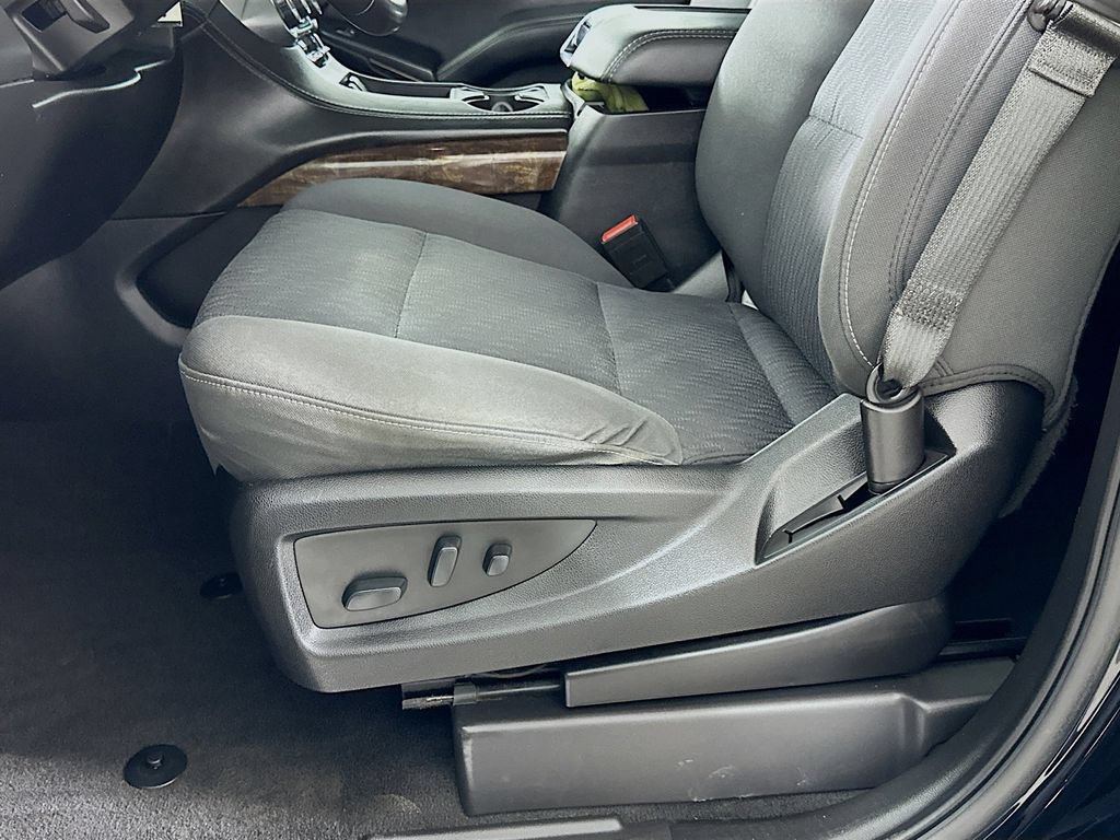 Used 2020 Chevrolet Tahoe LS AWD/4WD image 18