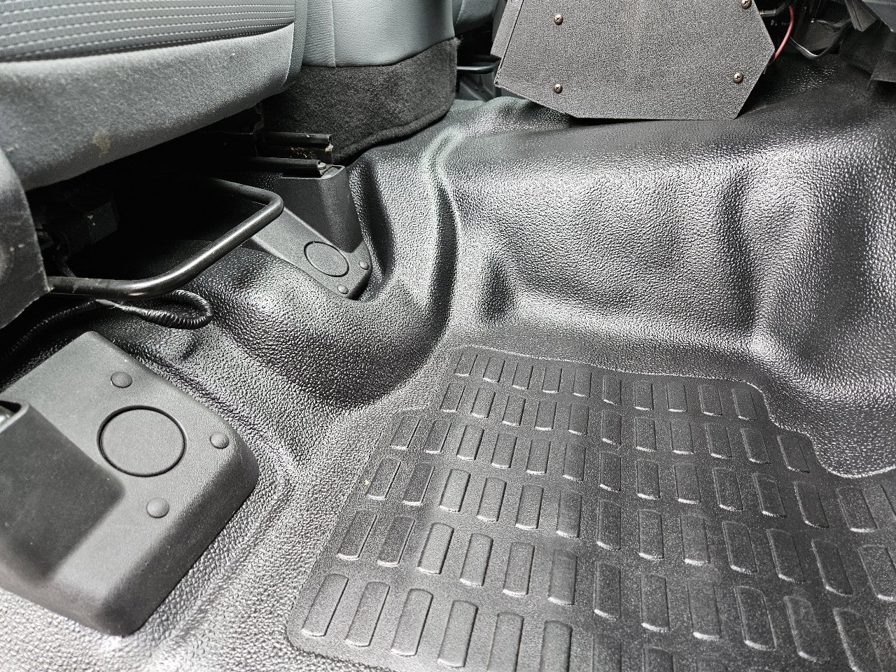 Used 2011 Ford F450 XL w/ PWR Equipment Group image 37