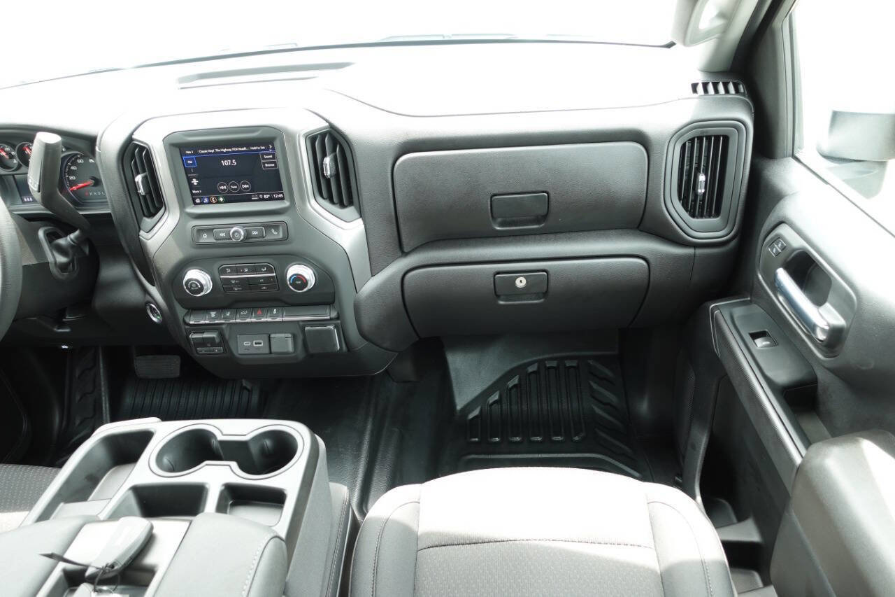 Used 2024 GMC Sierra 2500 Pro w/ Convenience Package image 38