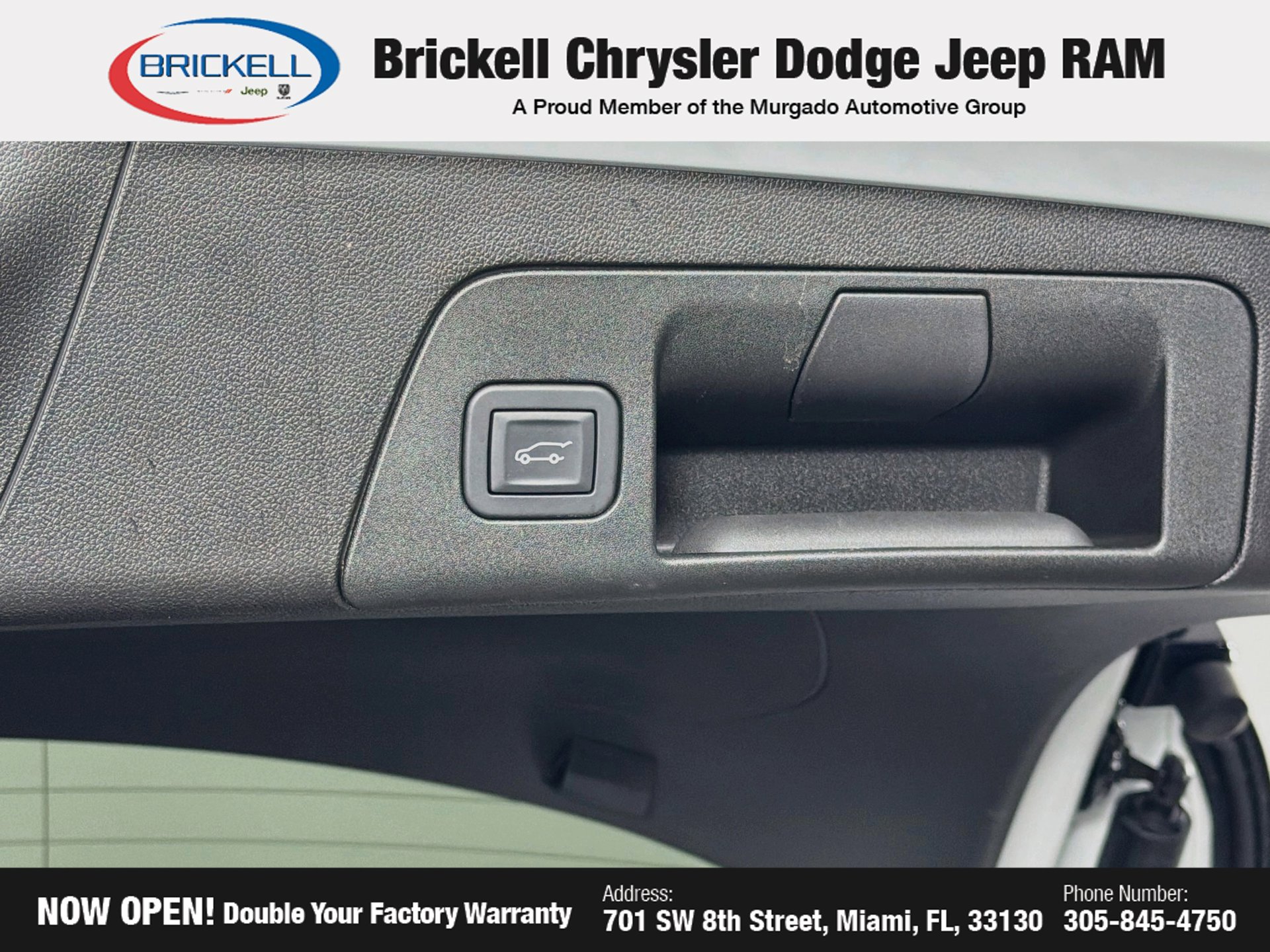 Used 2025 Buick Envision Sport Touring AWD/4WD image 14
