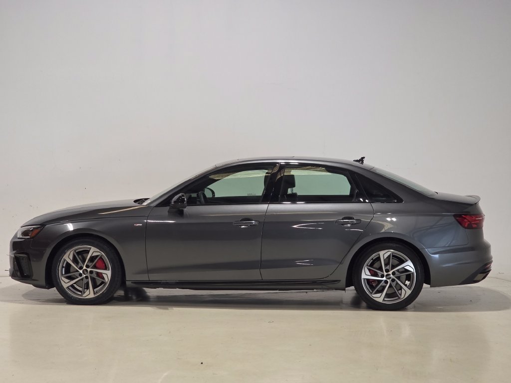 Used 2023 Audi A4 2.0T Premium Plus w/ Premium Plus Package AWD/4WD image 3