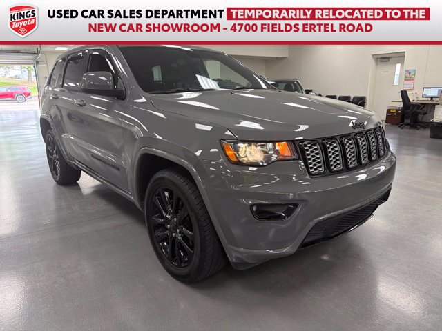 Used 2020 Jeep Grand Cherokee Altitude