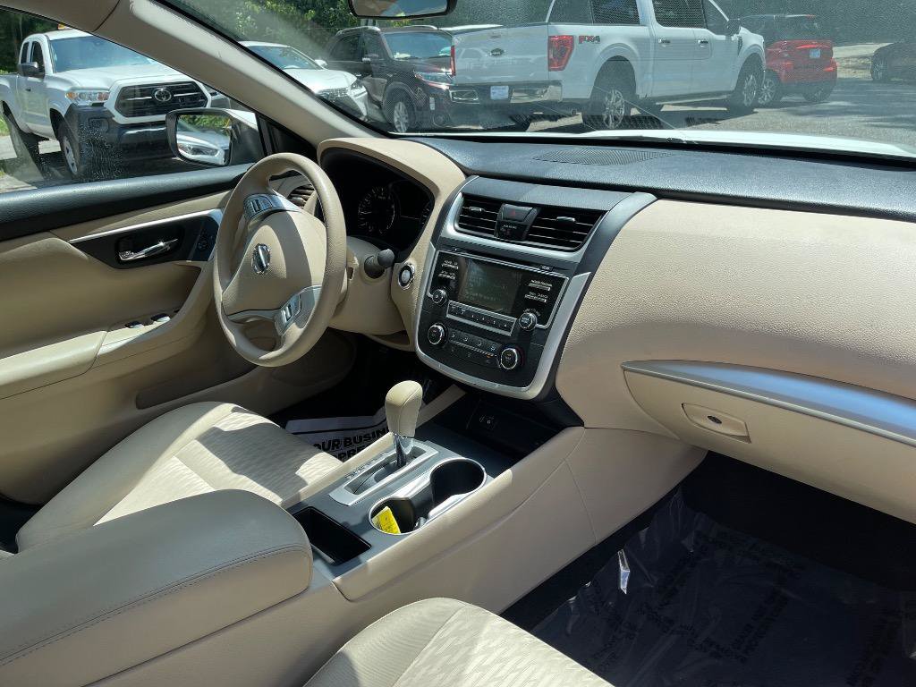 Used 2016 Nissan Altima 2.5 S w/ Power Driver Seat Package FWD image 39