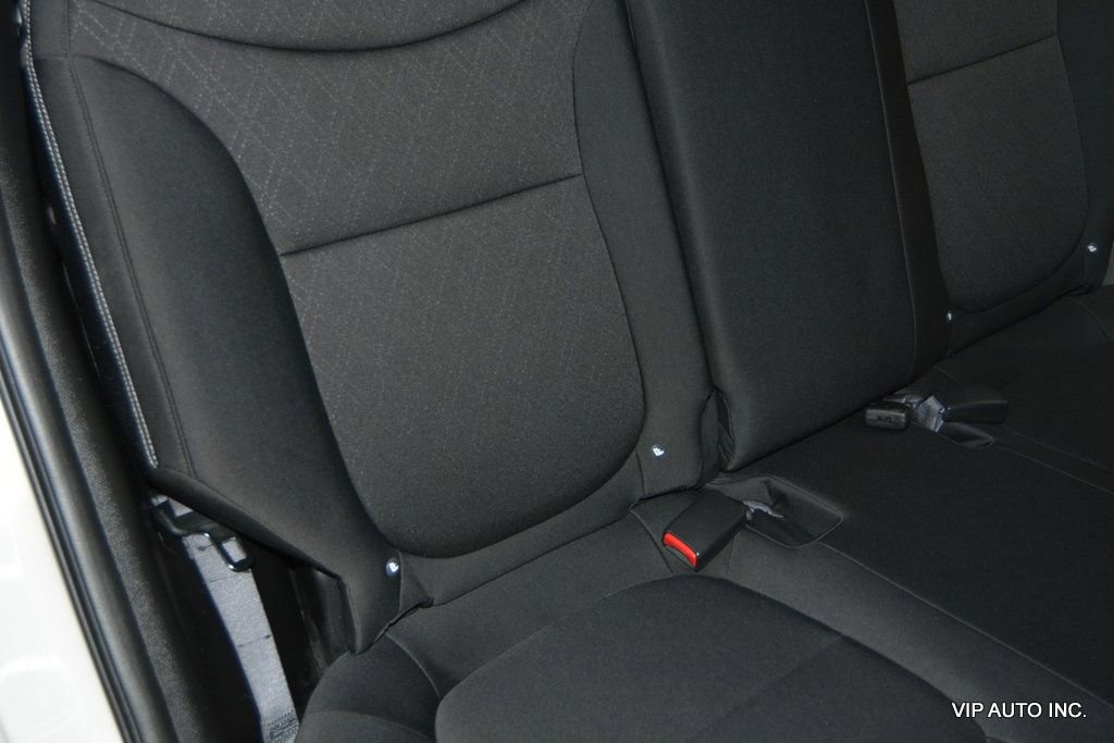 Used 2014 Kia Soul FWD image 23