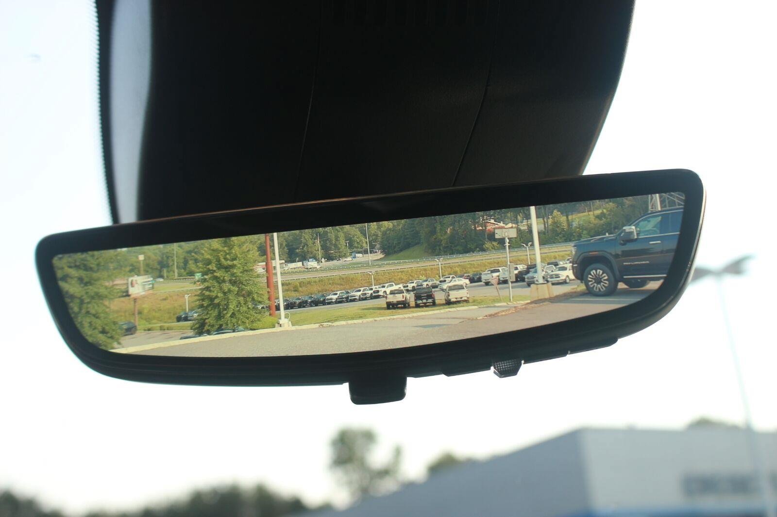 Used 2024 GMC Sierra 3500 Denali Ultimate AWD/4WD image 33