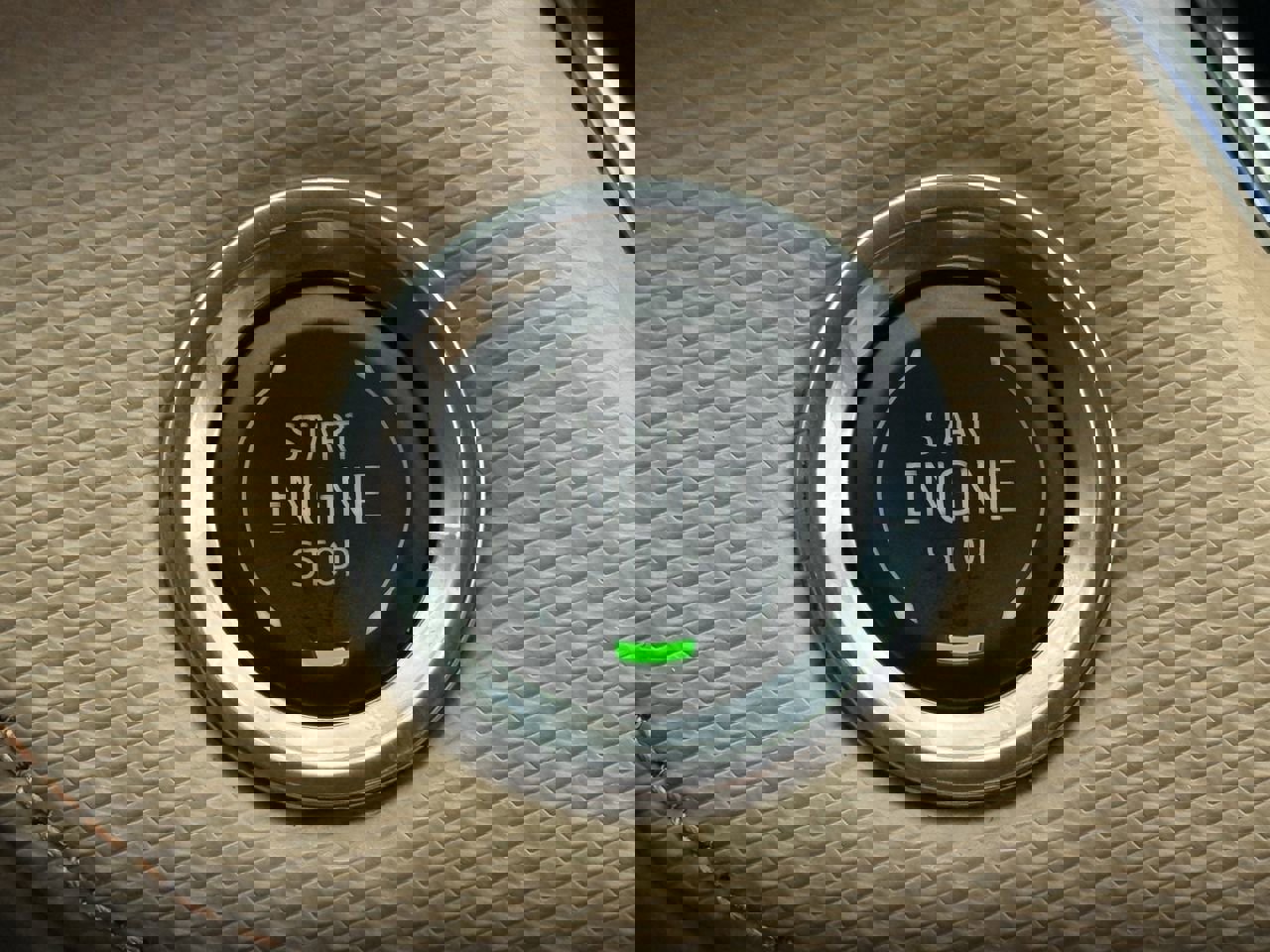 Certified 2026 Chevrolet Equinox ACTIV w/ Convenience Package III image 19