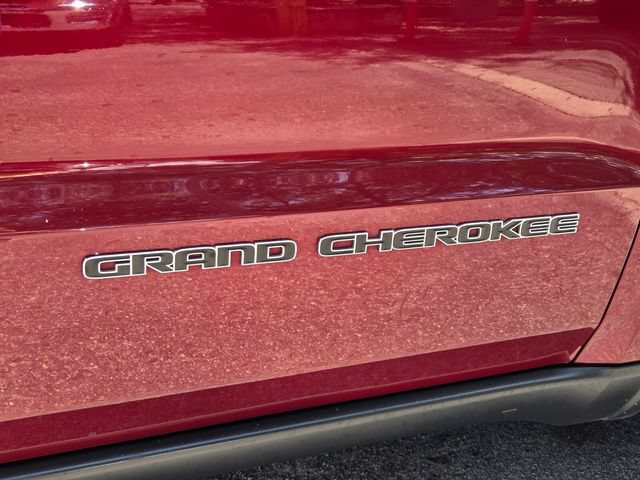 Certified 2020 Jeep Grand Cherokee Limited AWD/4WD image 11