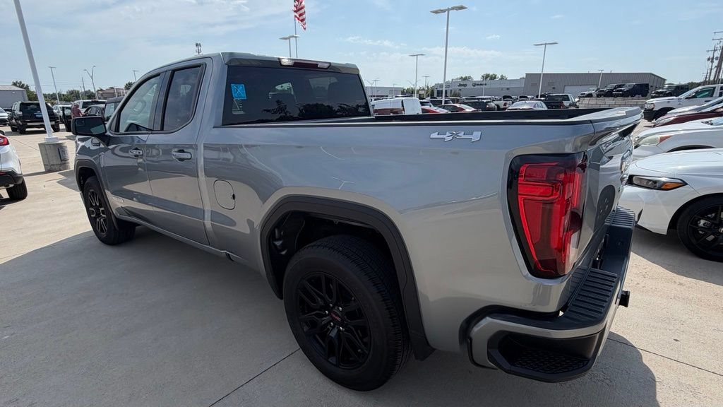 Used 2024 GMC Sierra 1500 Elevation AWD/4WD image 3