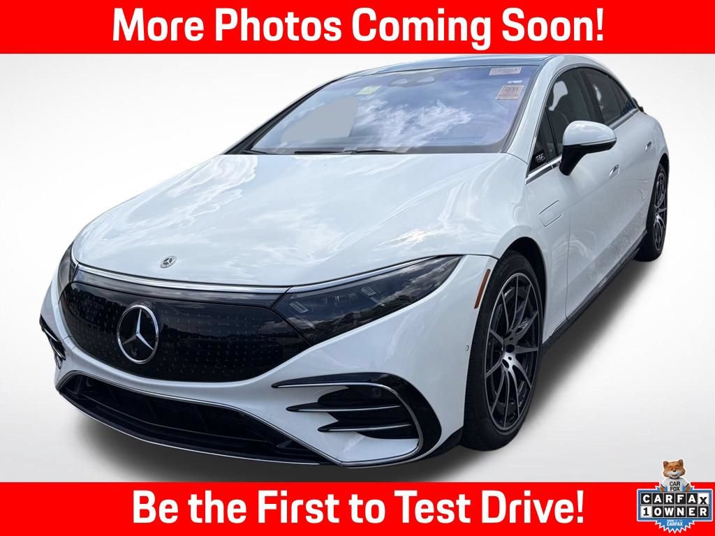 Used 2022 Mercedes-Benz EQS 580 4MATIC Sedan image 1