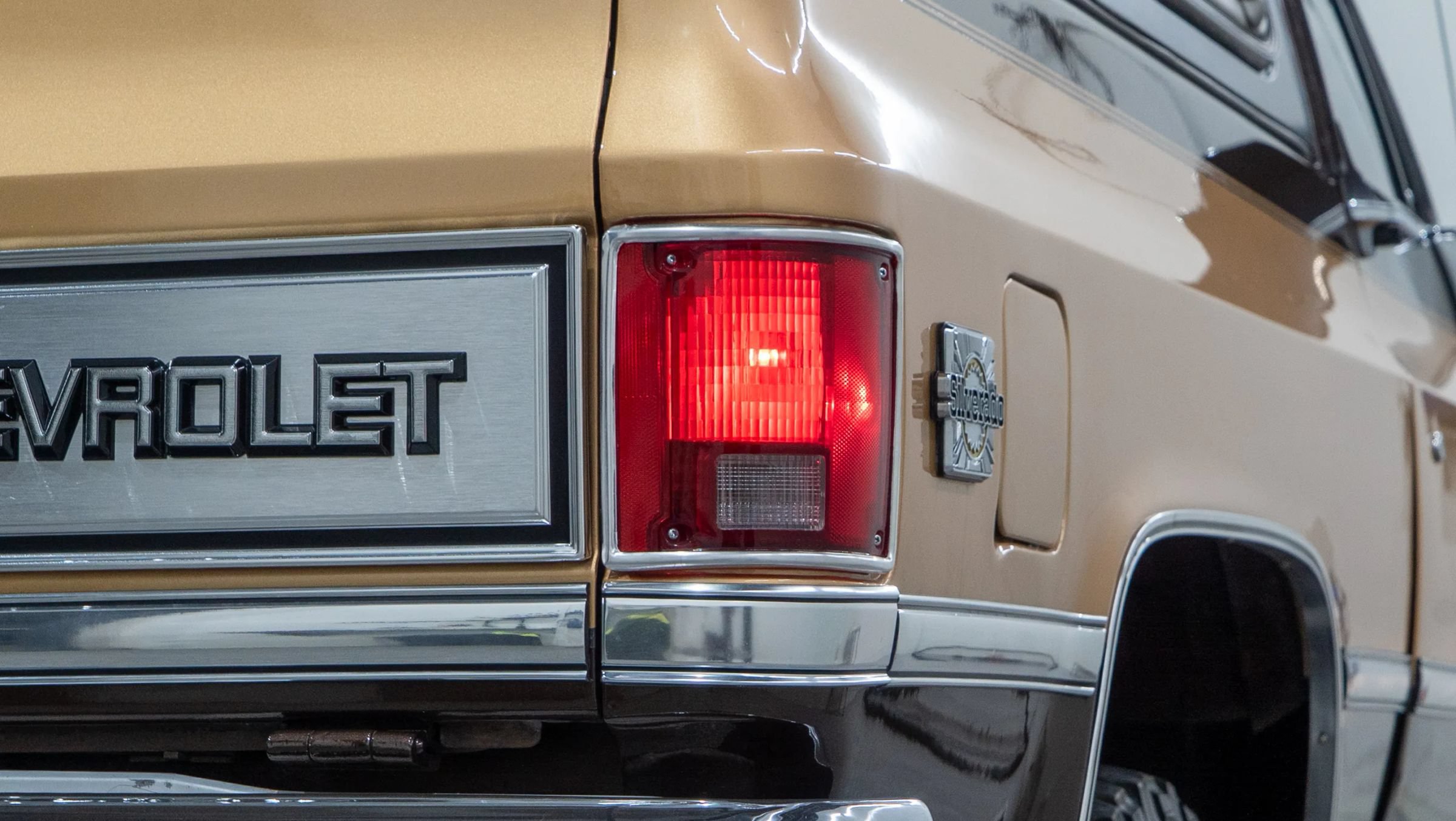 Used 1988 Chevrolet Blazer 4WD image 7