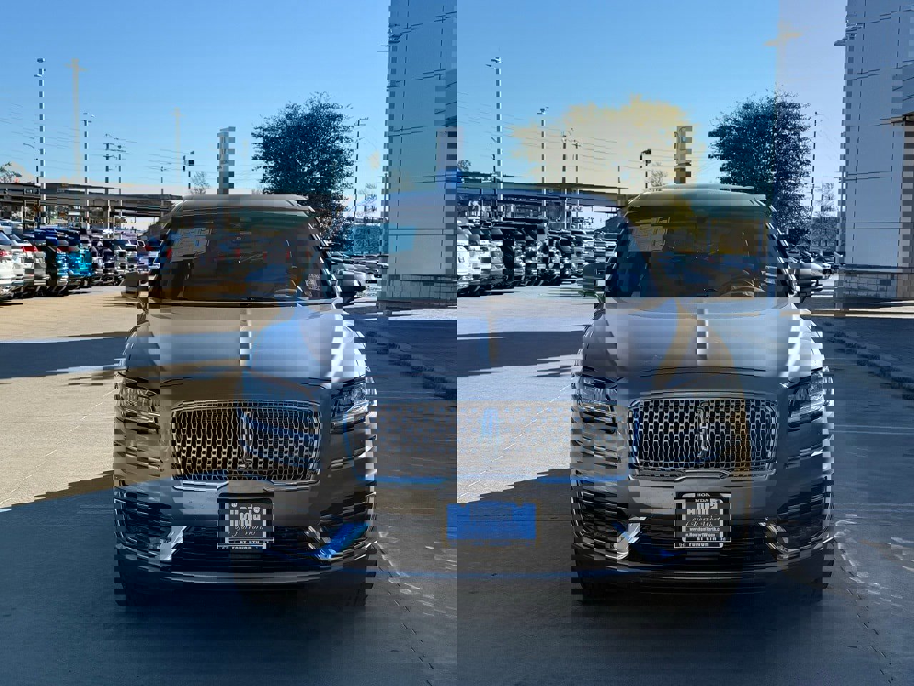 Used 2019 Lincoln Nautilus Select image 9