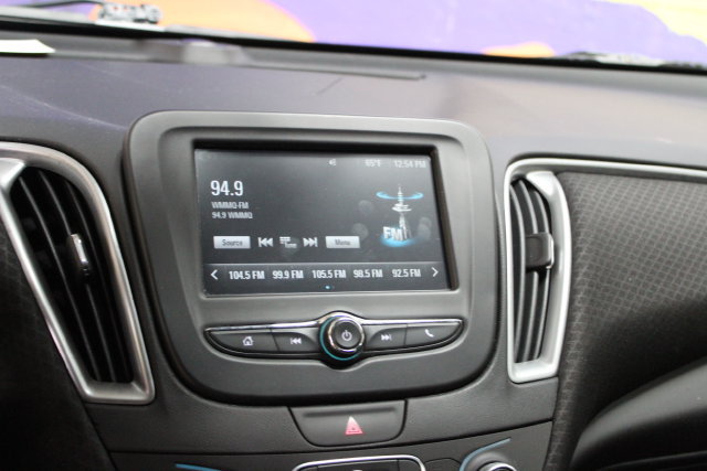 Used 2016 Chevrolet Malibu LS FWD image 18