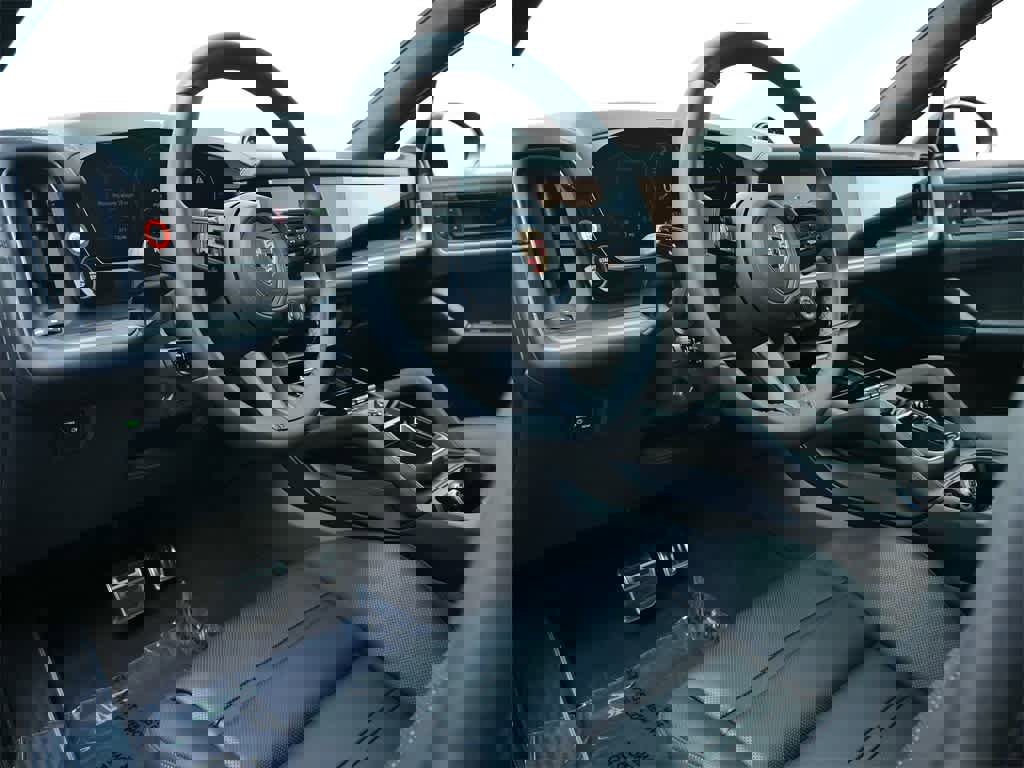 New 2025 Porsche Cayenne S image 4