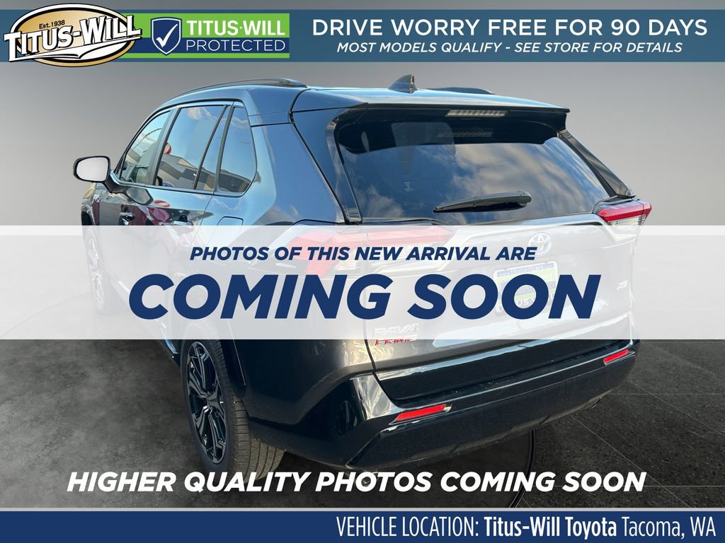 Used 2022 Toyota RAV4 XSE w/ Weather Package AWD/4WD image 4