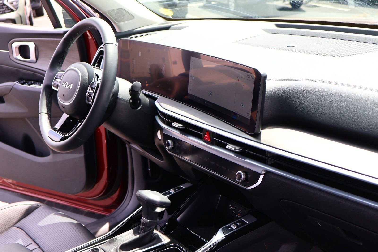 Used 2024 Kia Sorento SX image 25